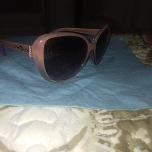 Chic Pink Sunglasses
